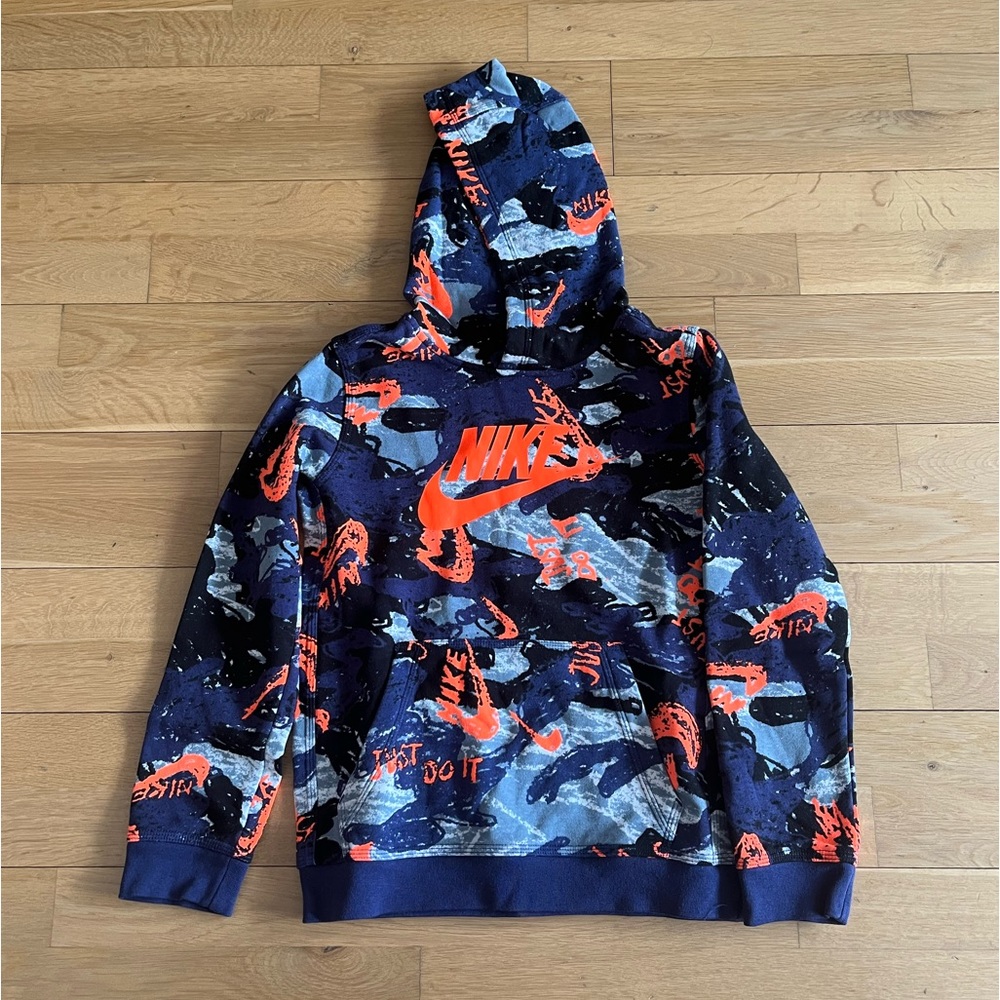 Nike Hoodies. Never worn! Youth, M 10-12.